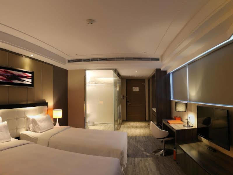 Royal Fine Hotel Kaohsiung Exterior foto